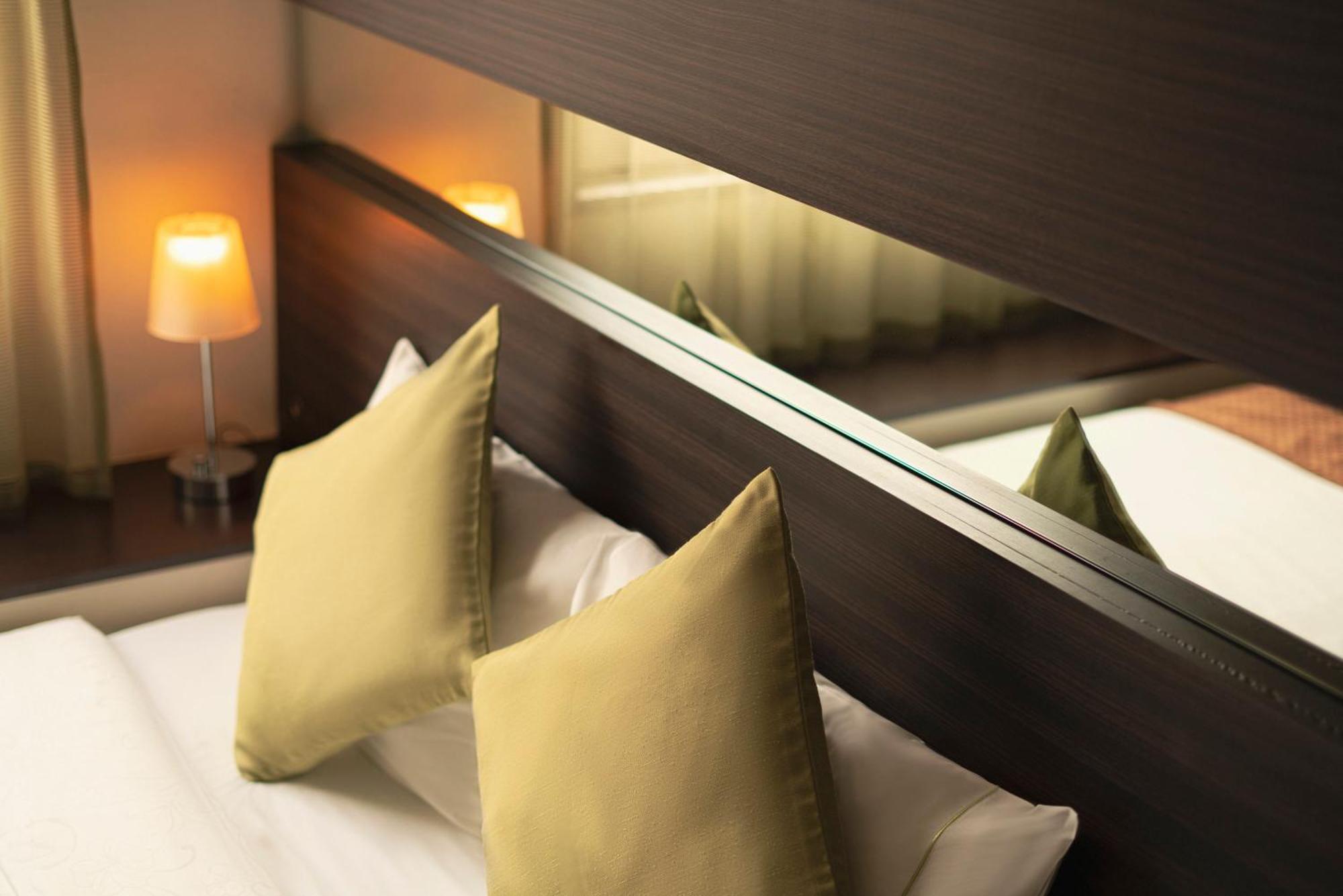 Hotel Brighton City Osaka Kitahama Rum bild